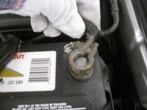 How-To-Change-Replace-Battery-Toyota-4Runner-10
