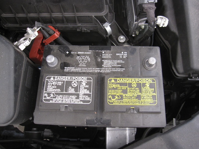 How-To-Change-Replace-Battery-Toyota-Camry-118