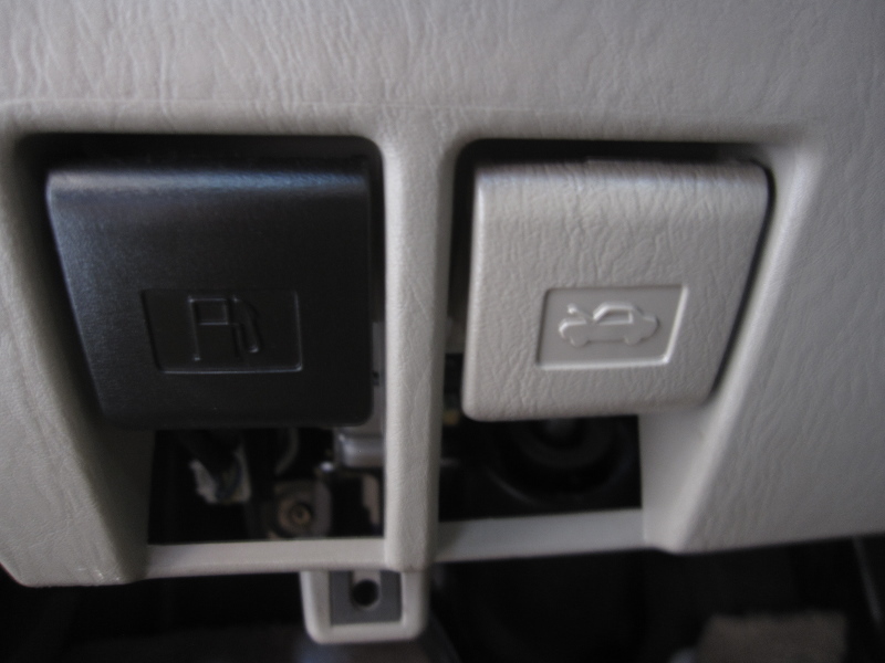 Toyota-4Runner-Fuse-Box-Diagram-102