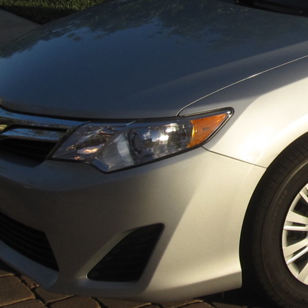 How-To-Replace-Install-Headlight-Toyota-Camry-100